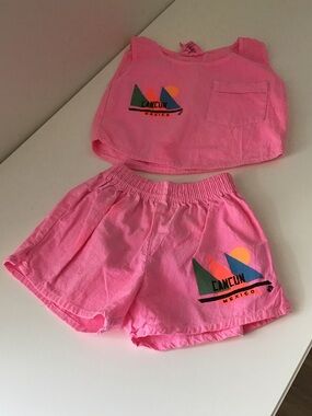 Vintage Miro Pink Graphic Tank and Shorts Cancun Mexico 100% cotton Toucan Tag